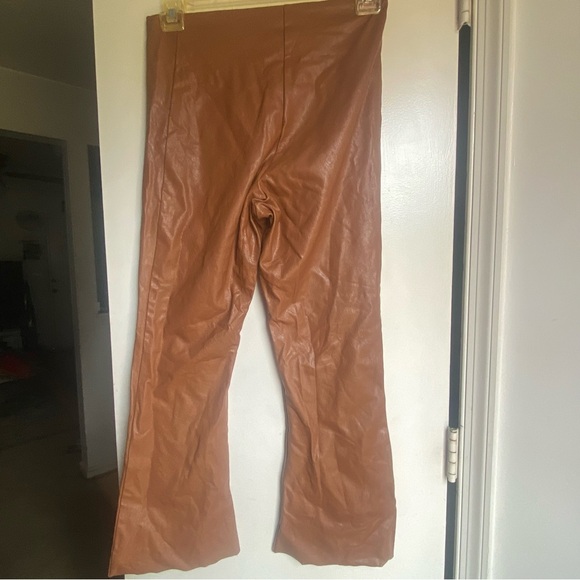 Commando Tan Cocoa Faux Leather Crop Flare Leggings XL - Picture 2 of 6